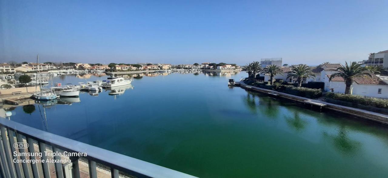 Vue Magique Sur La Marina - Appart En Duplex, Les Pieds Dans L'Eau Saint-Cyprien  Exteriör bild